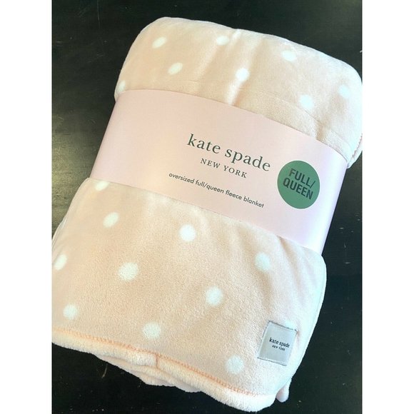 kate spade Other - NEW KATE SPADE NEW YORK 98" x 92" FULL/QUEEN FLEEC